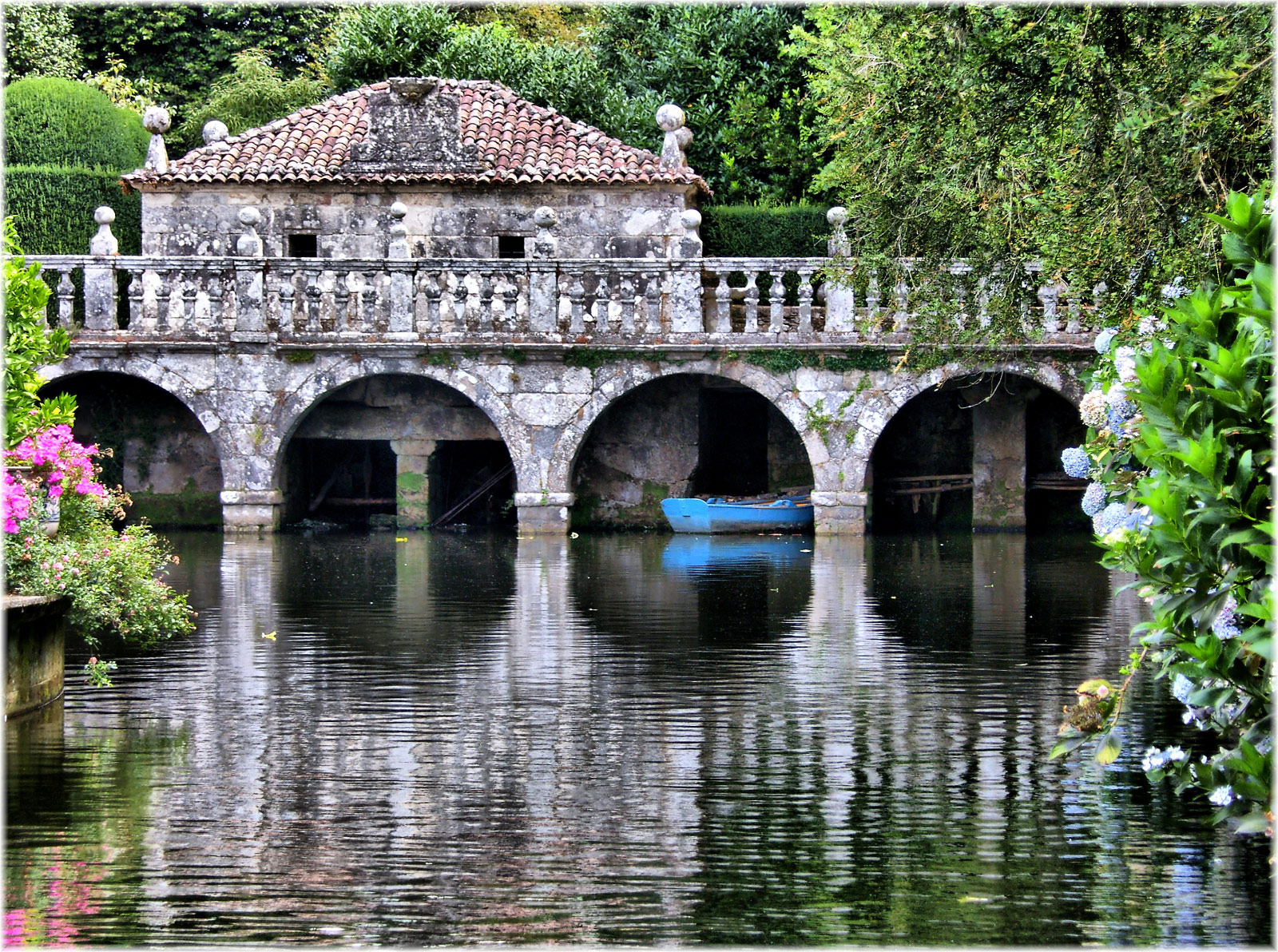 La Estrada (Photo license: CC BY 2.0)